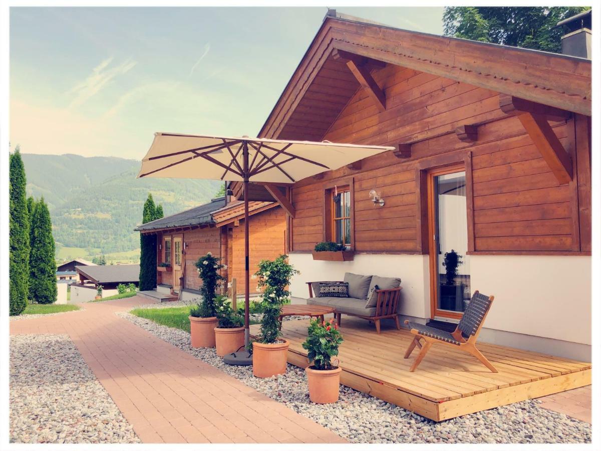 Dorfchalets & Apartments - Authentic Experience In Centre Of Kaprun Including Tauernspa And Summercard Extérieur photo