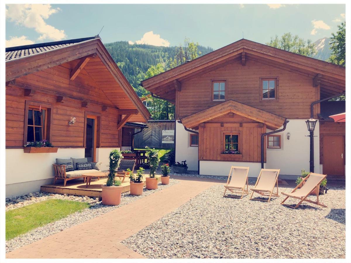 Dorfchalets & Apartments - Authentic Experience In Centre Of Kaprun Including Tauernspa And Summercard Extérieur photo